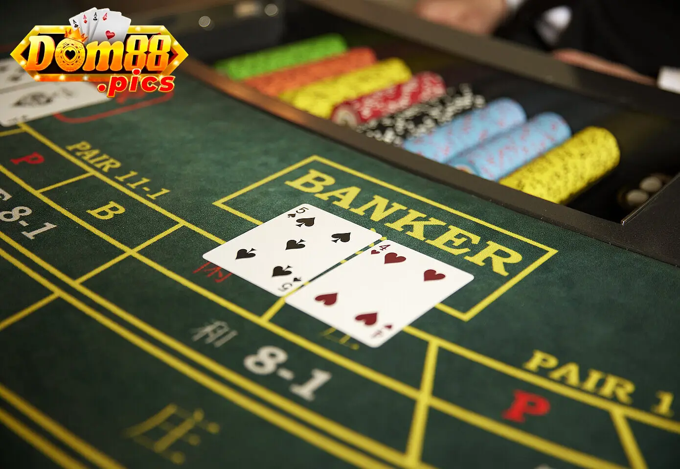Trò chơi quan trọng và phổ biến tại cả sòng bạc truyền thống lẫn nền tảng trực tuyến.